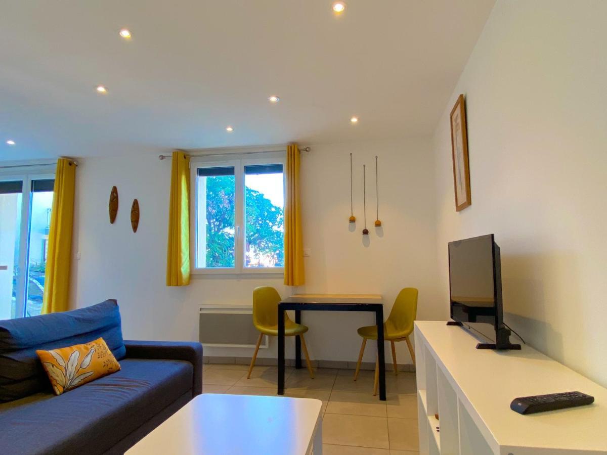 Apartment T2 Au Centre Avec Espace Exterieur Ajaccio (Corsica)