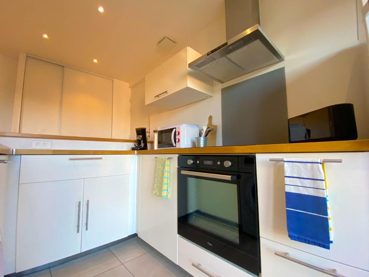Apartment T2 Au Centre Avec Espace Exterieur
