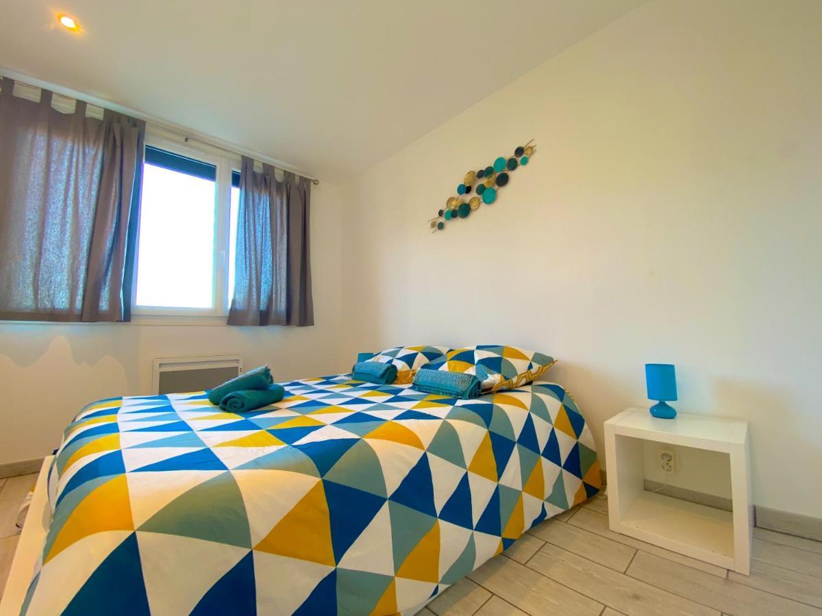 Apartment T2 Au Centre Avec Espace Exterieur